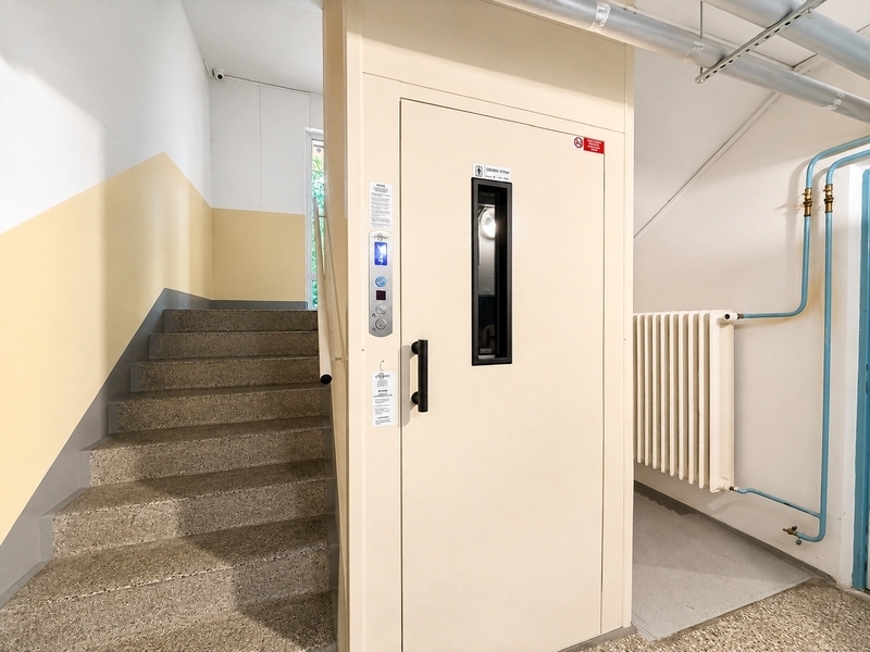 Prodej bytu 2+kk s lodžií a sklepem, Otrokovice – ul. Polní