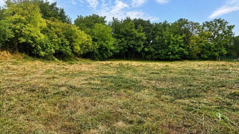 Prodej stavebních pozemků 1 544 m² s projektem dvou rodinných domů, Unčice – Pavlovice u Kojetína