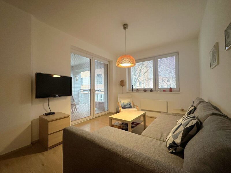 Pronájem moderního bytu 2+kk s terasou, výtahem a sklepem v centru Zlína