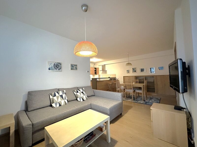 Pronájem moderního bytu 2+kk s terasou, výtahem a sklepem v centru Zlína