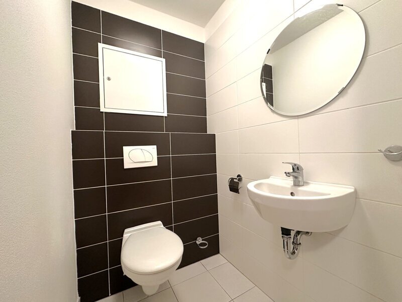 Pronájem moderního bytu 2+kk s terasou, výtahem a sklepem v centru Zlína