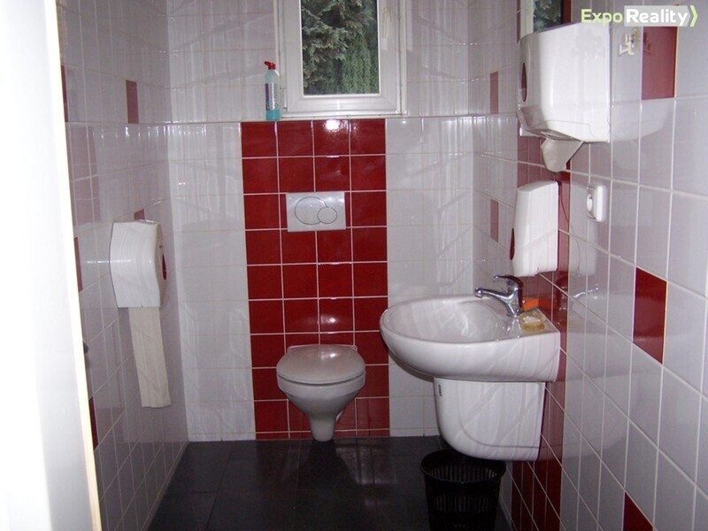Pronájem komerční prostory ve Zlíně 140 m2, 1.NP, lokalita Louky