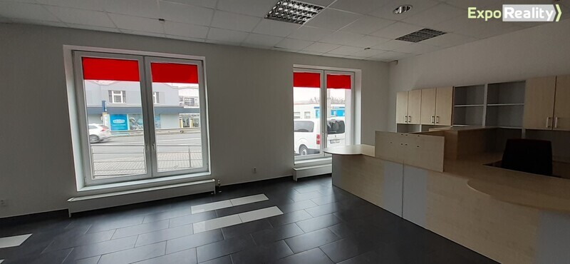 Pronájem komerční prostory ve Zlíně 140 m2, 1.NP, lokalita Louky