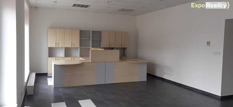 Pronájem komerční prostory ve Zlíně 140 m2, 1.NP, lokalita Louky