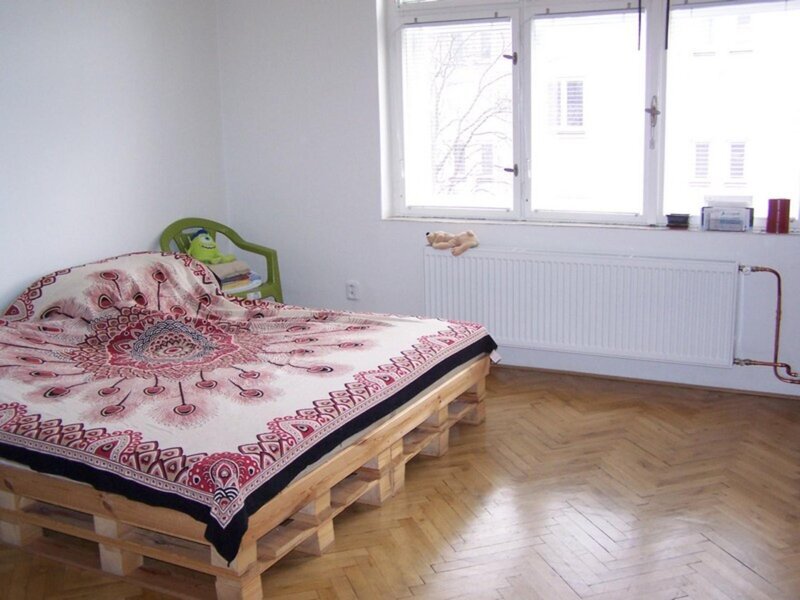 Pronájem bytu 3+1, 71 m2, s balkonem, v samém centru krajského města Zlín, ul. Sadová