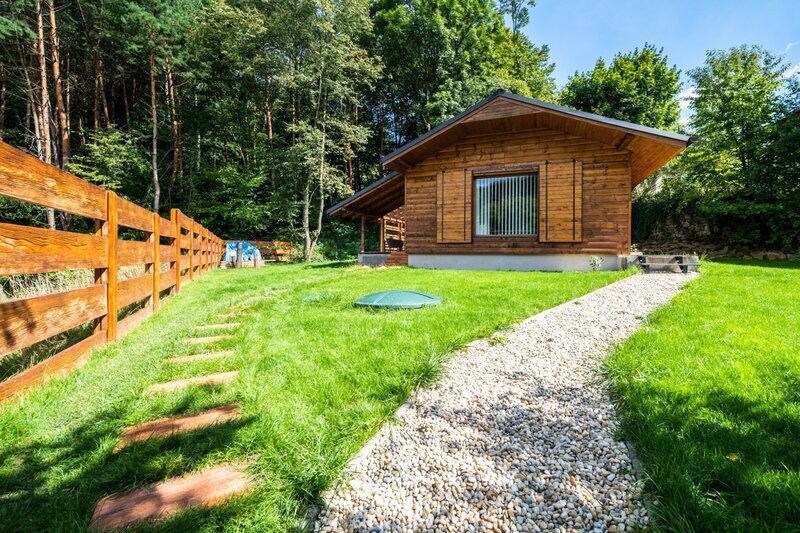 Pronájem luxusního stylového rodinného domu se zahradou a saunou, Kudlov u Zlína