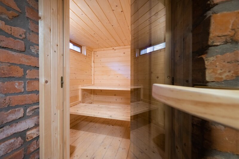 Pronájem luxusního stylového rodinného domu se zahradou a saunou, Kudlov u Zlína