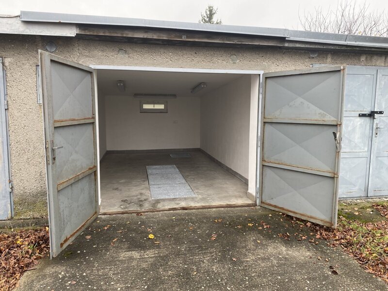 Město Holešov, ulice Tovární - nabídka na prodej garáže