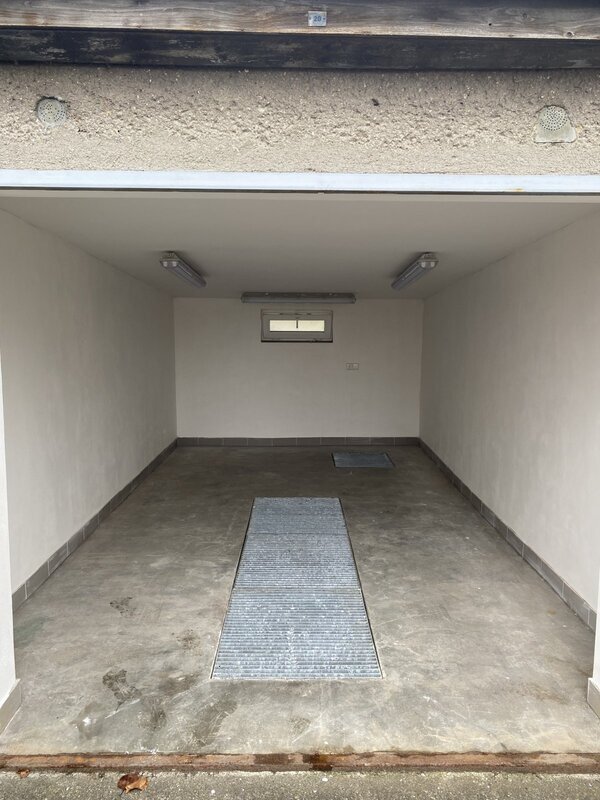 Město Holešov, ulice Tovární - nabídka na prodej garáže