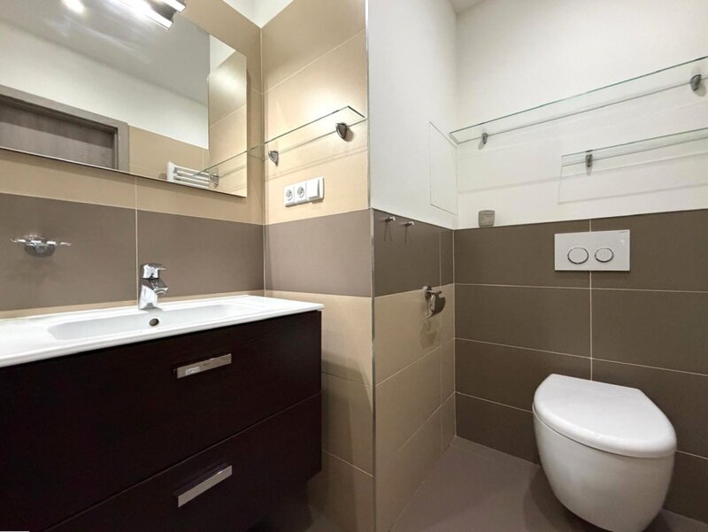 Pronájem bytu 2+1 s balkonem, 62 m² – Zlín, Jižní Svahy, ul. Křiby