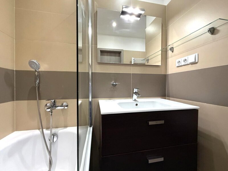 Pronájem bytu 2+1 s balkonem, 62 m² – Zlín, Jižní Svahy, ul. Křiby