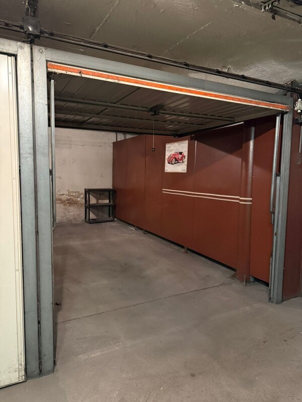 Pronájem podzemní zděné garáže, ul. Dětská, Zlín