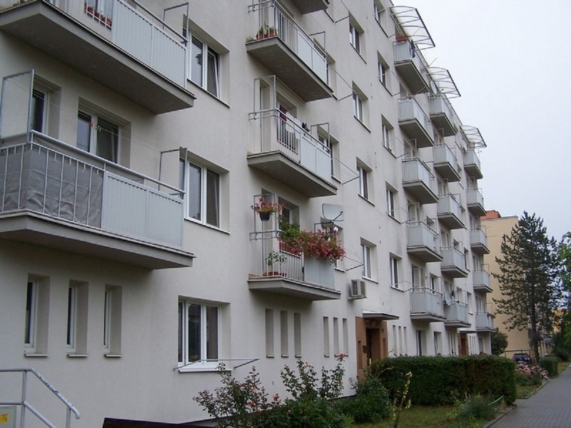 Pronájem zařízeného bytu 2+1 v Malenovicích, ul. Chelčického