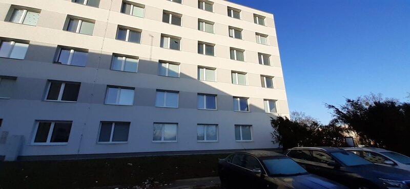 Pronájem bytu v novostavbě, 1+kk, 3.patro, kompletně zařízený