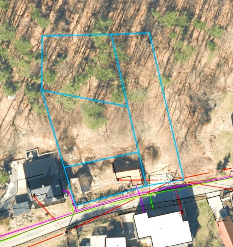 Rodinný dům k rekonstrukci s pozemkem 1 176 m² a lesem – Březnice u Zlína