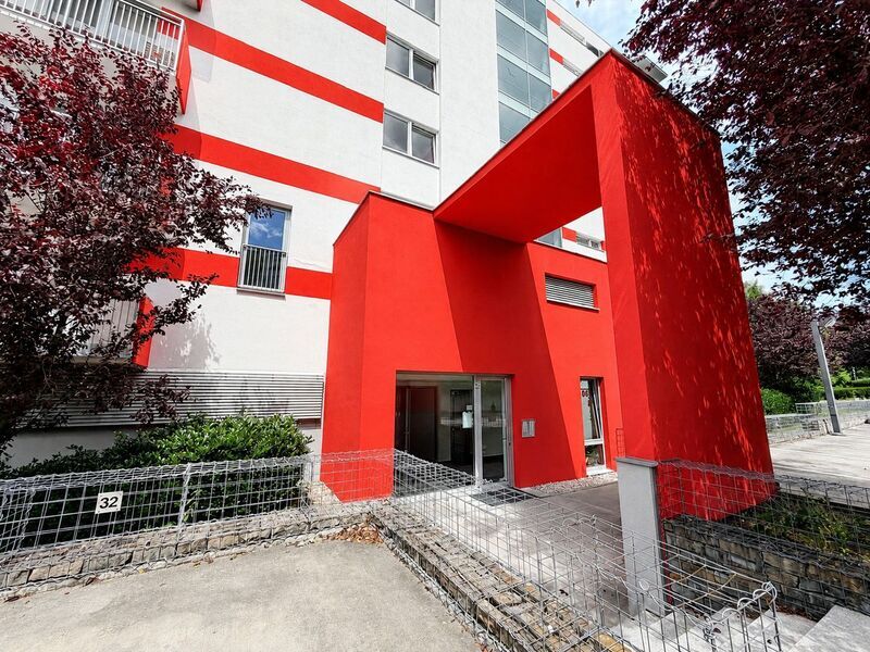 Pronájem krásného bytu 2+kk s prostornou terasou, garážovým stáním a sklepem – Pod Křiby, Zlín