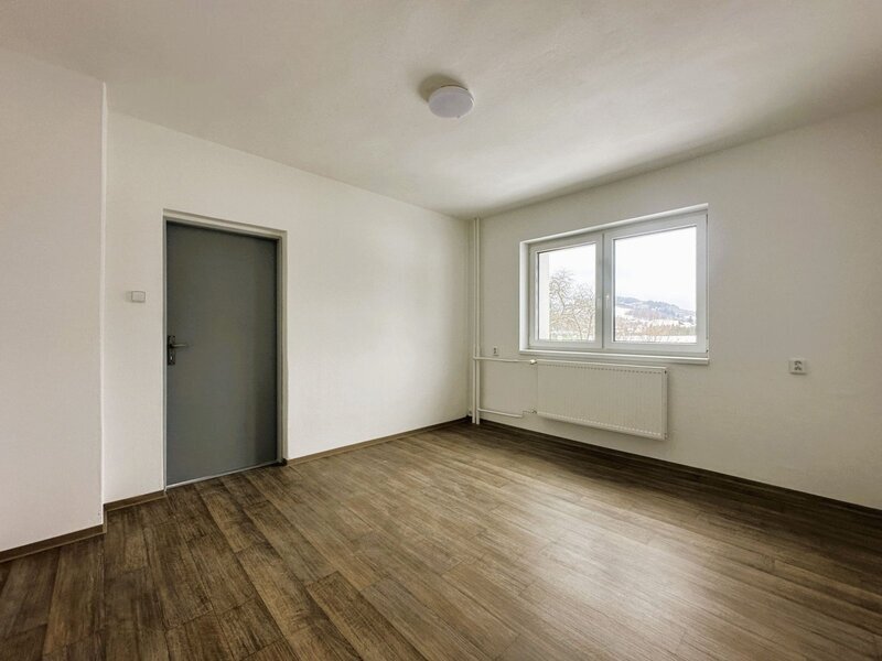 Pronájem zrekonstruovaného bytu 2+kk v obci Huslenky