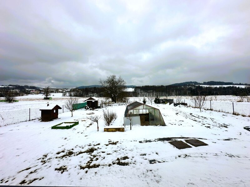 Pronájem zrekonstruovaného bytu 2+kk v obci Huslenky