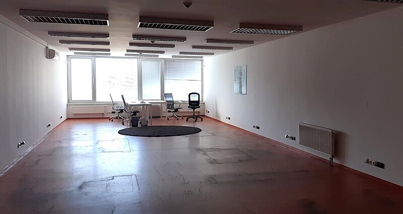 Pronájem komerčních prostor, 2.NP, 135 m2, náměstí Míru, ve Zlíně