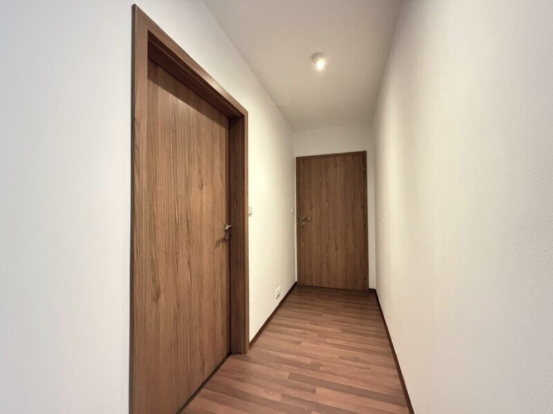 Prodej rodinného domu 4+kk, Vlčnov – terasa, garáž, bazén i zahrada