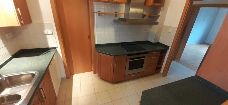 Prodej bytu 4+kk, 103 m2, s balkonem, s velkým sklepem, s bezproblémovým parkováním, Zálešná, Zlín