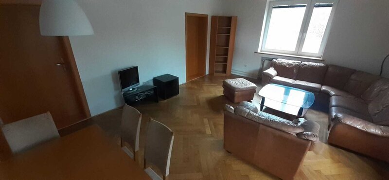 Prodej bytu 4+kk, 103 m2, s balkonem, s velkým sklepem, s bezproblémovým parkováním, Zálešná, Zlín