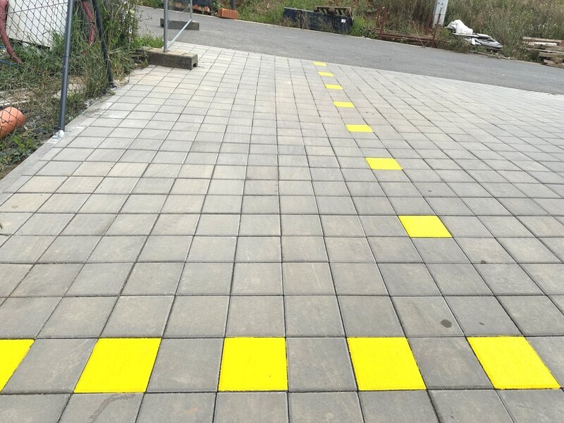 Pronájem moderního bytu 2+kk s terasou, klimatizací a parkováním – Zlín, Prštné