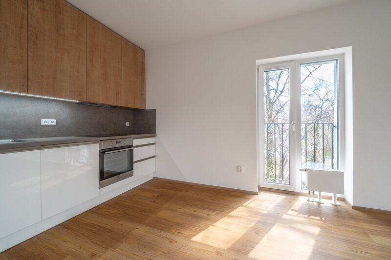 Pronájem nového bytu 2+kk s terasou a garážovým stáním, Zlín – Rezidence u Soutoku