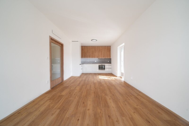 Pronájem nového bytu 2+kk s terasou a garážovým stáním, Zlín – Rezidence u Soutoku