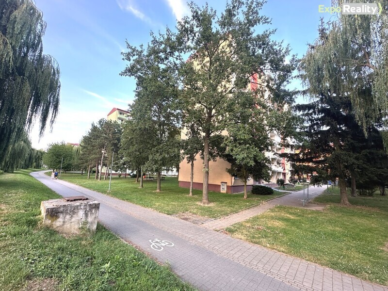 Pronájem bytu 2+1 s lodžií – Napajedla, Nábřeží