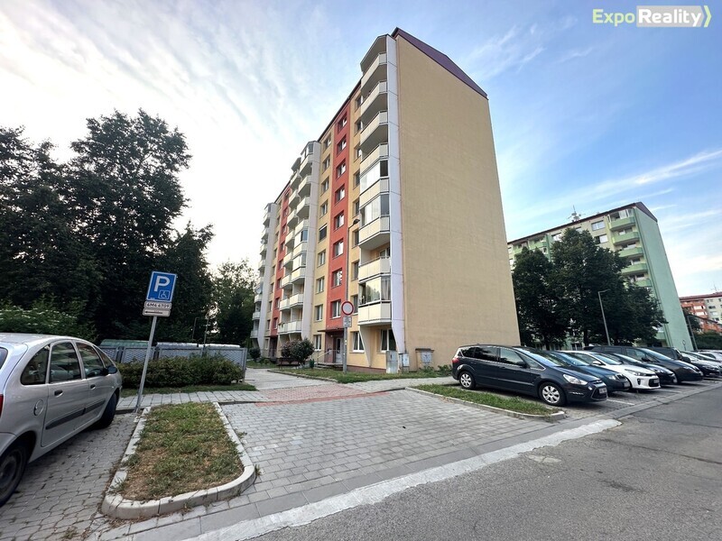 Pronájem bytu 2+1 s lodžií – Napajedla, Nábřeží