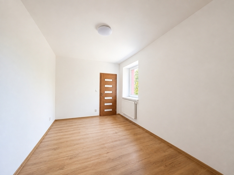 Pronájem zrekonstruovaného bytu 3+kk, 70 m² – Holešov, Bořenovská