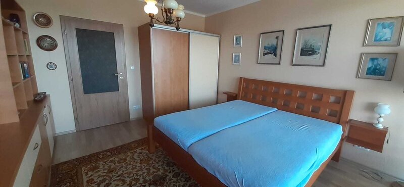 Pronájem bytu 2+kk 66 m2, s terasou 15 m2, s parkovacím stáním a sklepem, Zlín, Pod Křiby