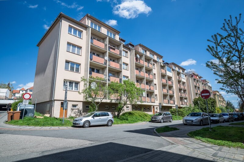 Prodej bytu 2+1 v centru Uherského Brodu – dvě lodžie, sklep a skvělá lokalita