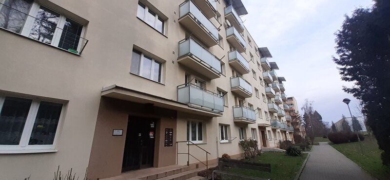 Prodej byt 3+1, 71 m2, v bytovém domě na ul. Tyršova ve Zlíně Malenovicích