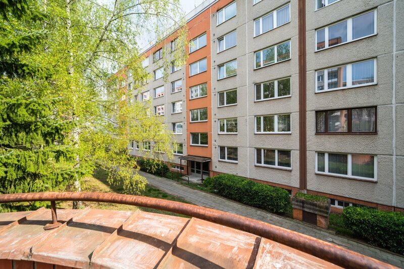 Prodej bytu 4+1 s lodžií a sklepem Zlín – Jižní Svahy, ulice Podlesí II.