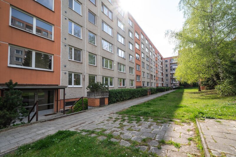 Prodej bytu 4+1 s lodžií a sklepem Zlín – Jižní Svahy, ulice Podlesí II.