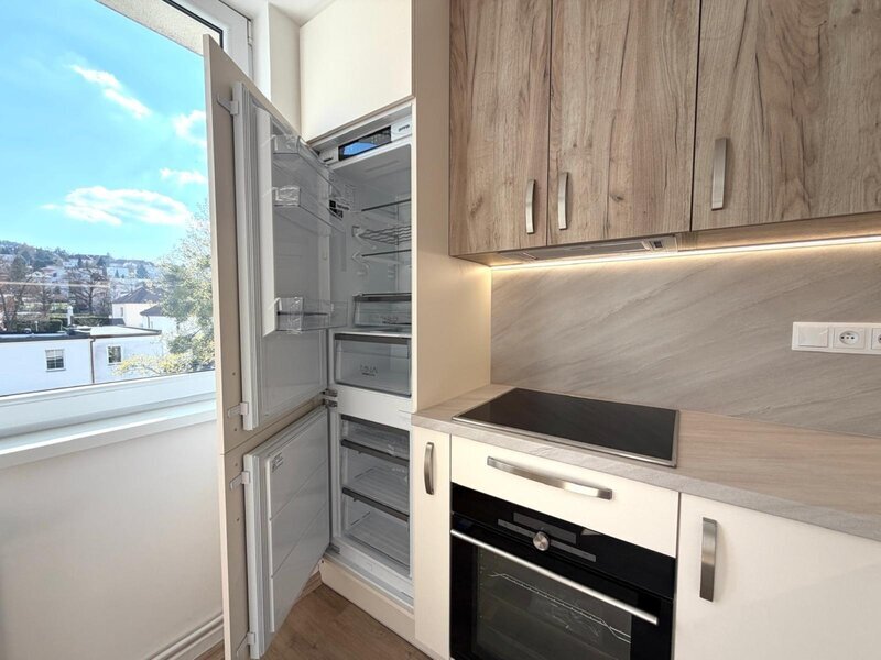 Pronájem bytu 1+kk s balkonem po rekonstrukci – Zlín, ul. Kvítková