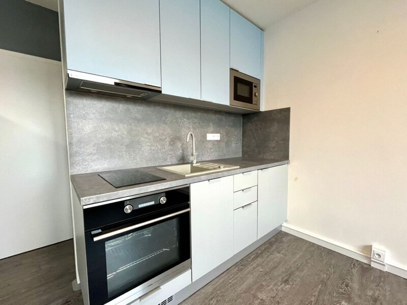 Pronájem bytu 1+kk, 26 m² v centru města Zlín – tř. T. Bati