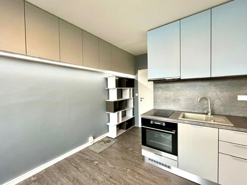 Pronájem bytu 1+kk, 26 m² v centru města Zlín – tř. T. Bati
