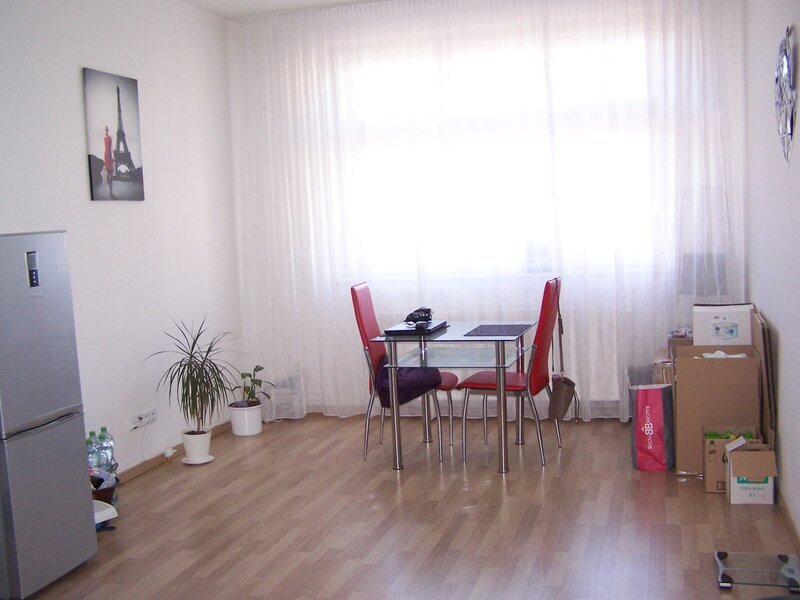 Pronájem cihlového 3+kk, 70 m2, přímo v centru Zlína, s výhledem na náměstí Míru