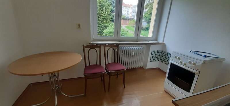 Pronájem cihlového bytu 1+1 32 m2, Tř. T. Bati, Zlín