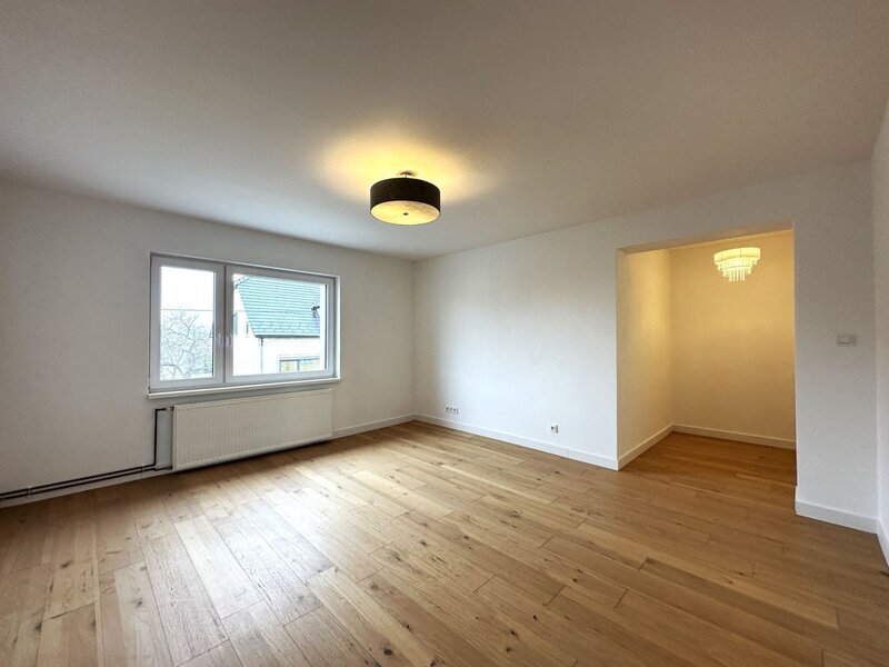 Prostorný rodinný dům 5+kk po kompletní rekonstrukci se zahradou, Otrokovice