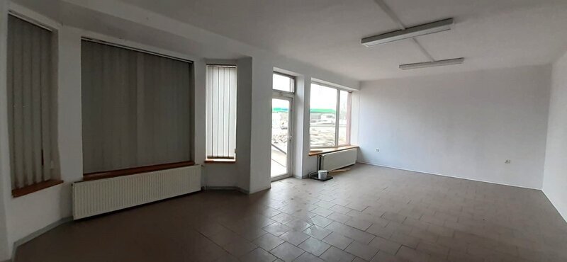Pronájem komerčních prostor 75 m2, v lokalitě Louky Zlín