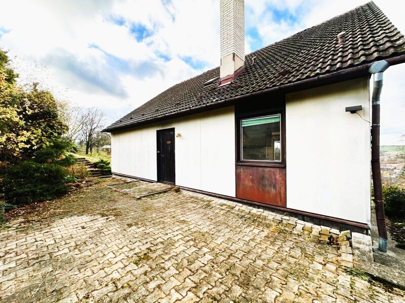 Rodinný dům s výjimečným výhledem a obrovským potenciálem – Zlín, Mladcová