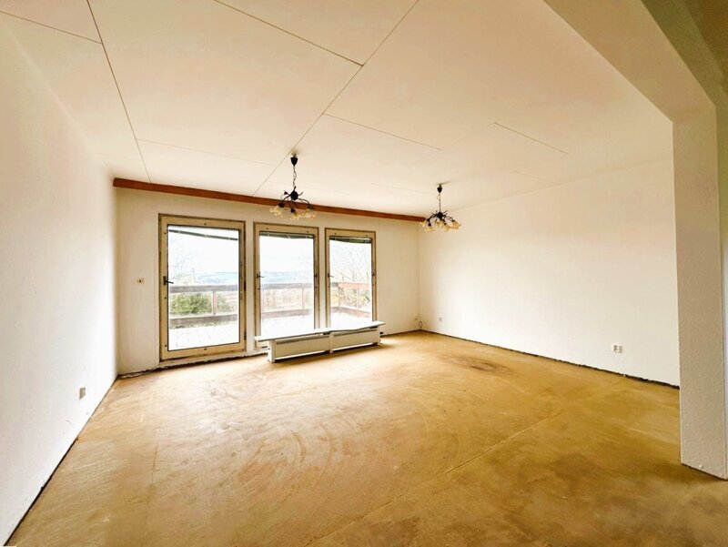 Rodinný dům s výjimečným výhledem a obrovským potenciálem – Zlín, Mladcová