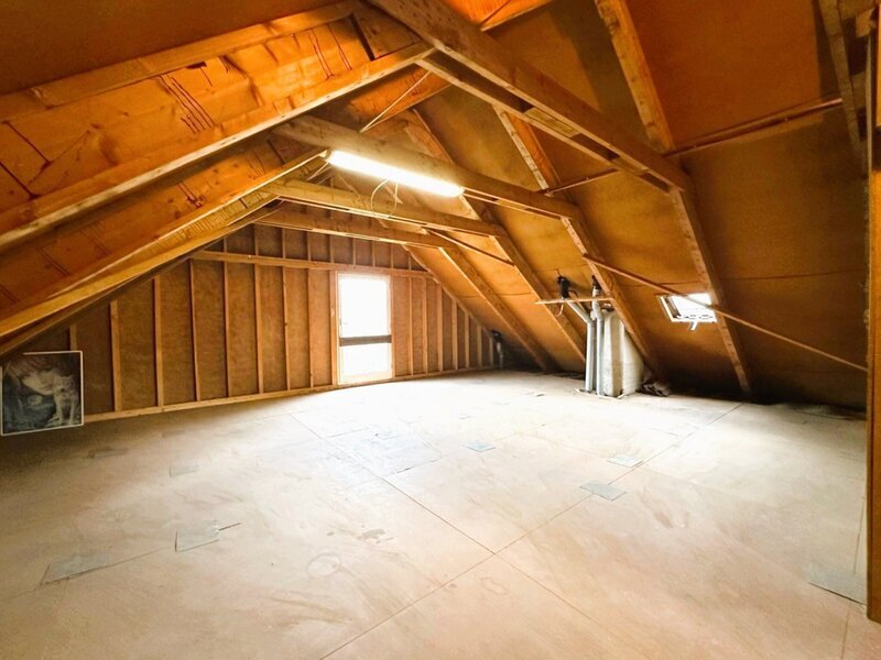 Rodinný dům s výjimečným výhledem a obrovským potenciálem – Zlín, Mladcová