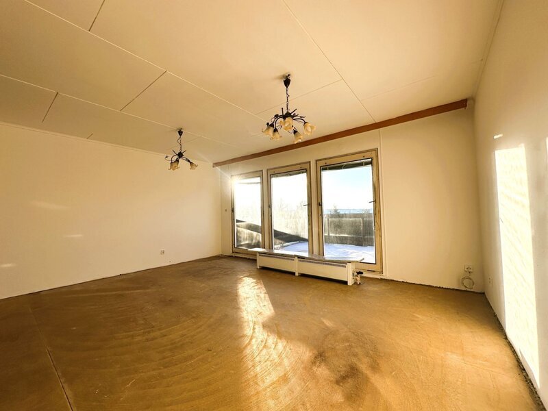 Rodinný dům s výjimečným výhledem a obrovským potenciálem – Zlín, Mladcová