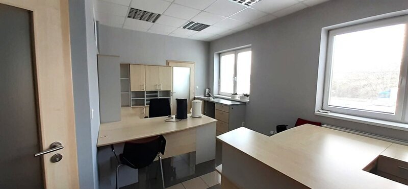 Pronájem komerčních prostor 130 m2, v lokalitě Louky Zlín