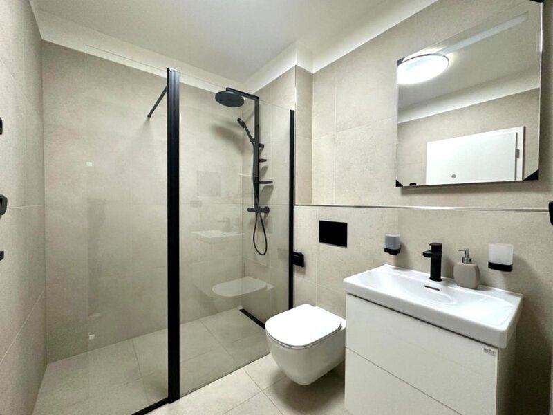 Pronájem bytu 1+kk s lodžií v centru města Zlín